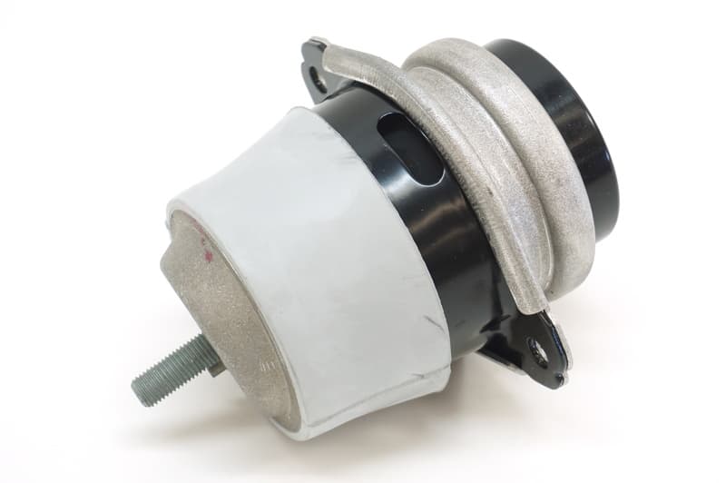 ยางแท่นเครื่อง ปอร์เช่ พานาเมร่า / Engine Mounting for Porsche Panamera