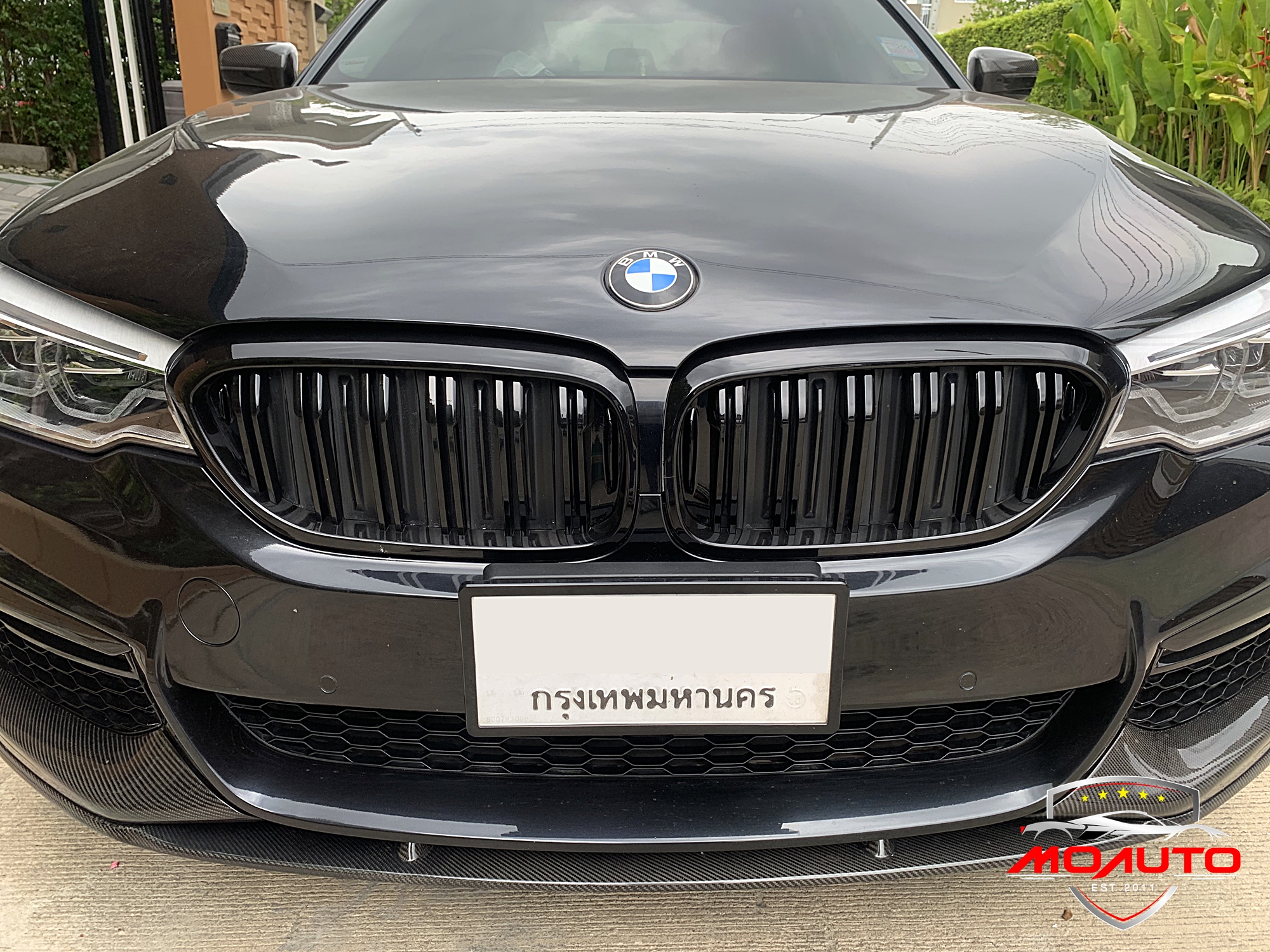 ลิ้นหน้า BMW Series 5 G30 Carbon ทรง MP