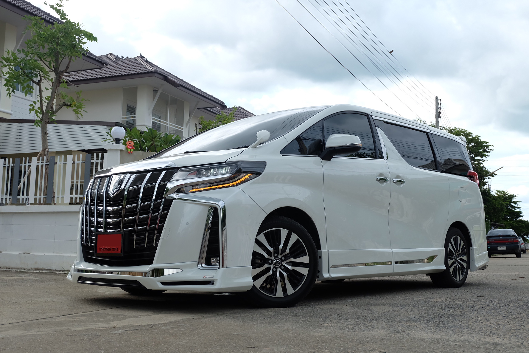 ชุดแต่งรอบคัน ZERCON-X ALPHARD 30 MC