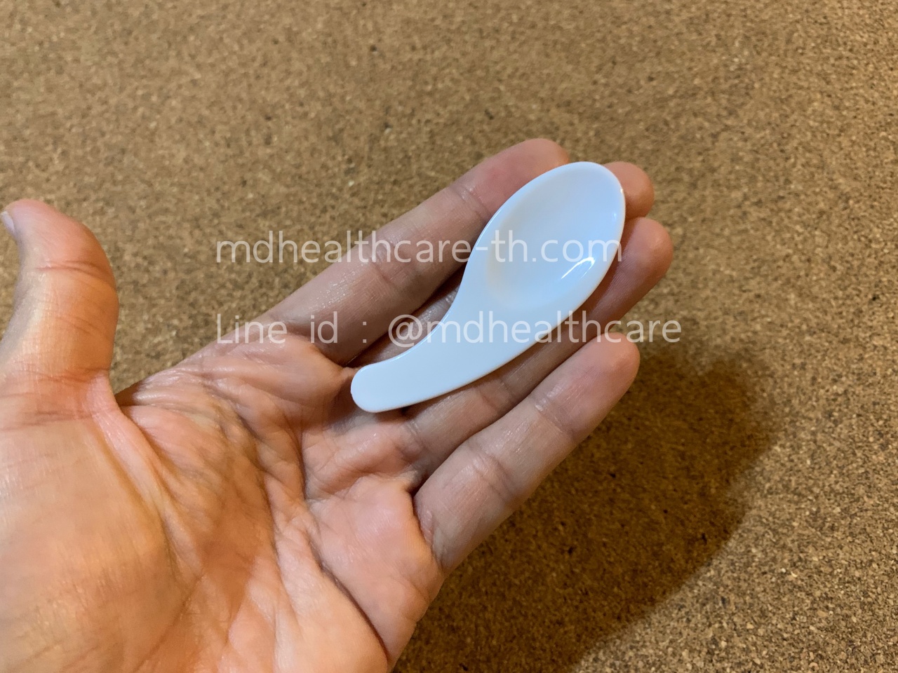 ไม้พายพลาสติก ไม้พายตักครีม ขนาด6.6*2.4cm.(100ชิ้น/ชิ้นละ1.5฿)