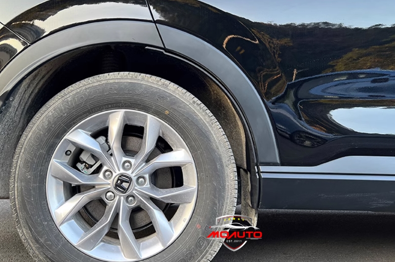 บังโคนล้อ CR-V G6