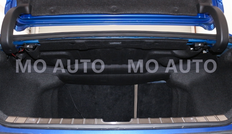 แผ่นกันเสียงรบกวนเข้าห้องโดยสารฝากระโปรงท้ายรถ CIVIC FC 2016-2020