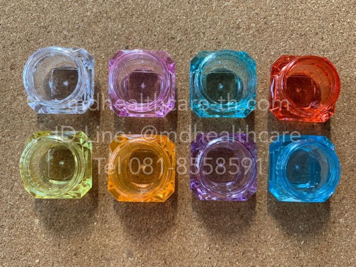 ตลับครีม 5กรัม ฐานทรงเพชร (10ชิ้น/ชิ้นละ3บาท) ฐานและฝาสีเดียวกัน