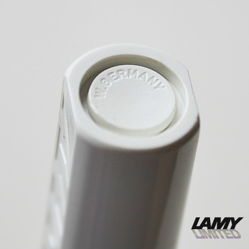 Lamy Safari Fountain Pen Alpine White with black clip W-Germany 1980