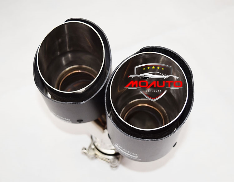 ปลายท่อกลม V1 Akrapovic Carbon BMW G30