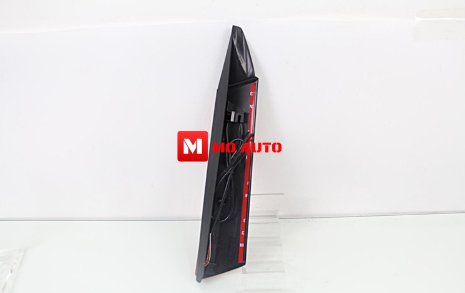 ไฟเสาท้ายรถ LED New Fortuner