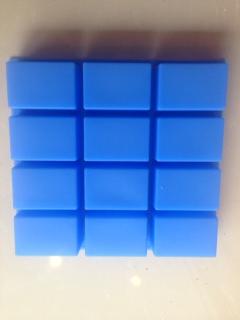 แม่พิมพ์ ซิลิโคน รูปสี่เหลี่ยมผืนผ้า 130g 12ช่อง 5*7.8*3cm