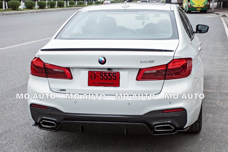 ลิ้นหลัง BMW Series 5 G30 ดำเงา