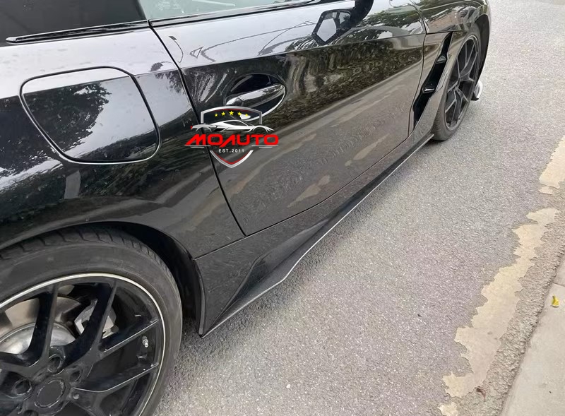 ลิ้นข้าง PURE CARBON Z4 G29
