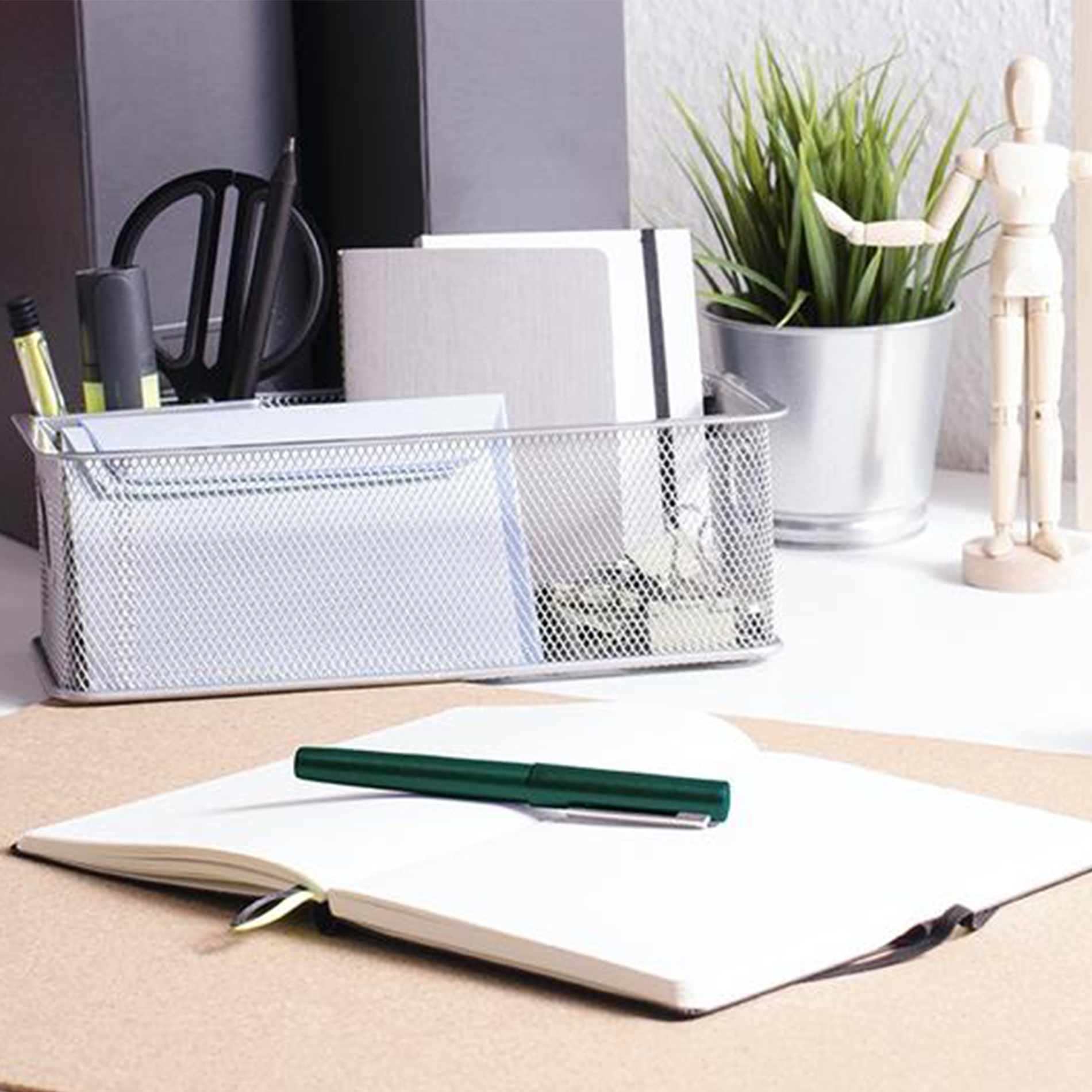 LAMY aion dark green fountain pen 2021 limited edition