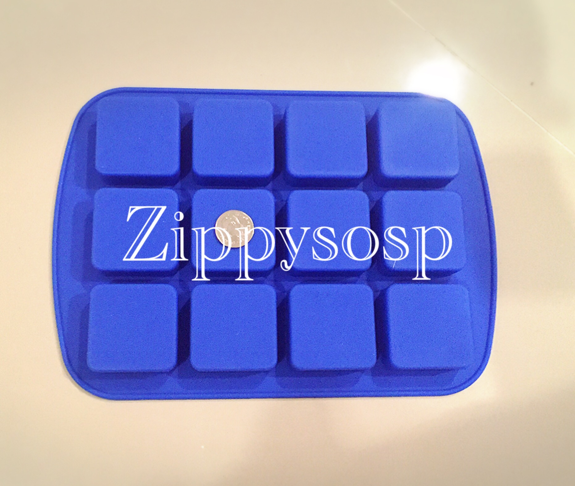 แม่พิมพ์ซิลิโคน สี่เหลี่ยม ขนาด 30 g 4*4*1.8 cm..