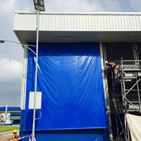 ผ้าใบชักรอก กว้าง 1เมตร สูง 6เมตร (ไม่รวมเสาค้ำ) กันสาดผ้าใบ ชักรอกผ้าใบ ผ้าใบม้วนขึ้นลง ผ้าใบม้วนเก็บได้ มีทุกสี 1m x 6m