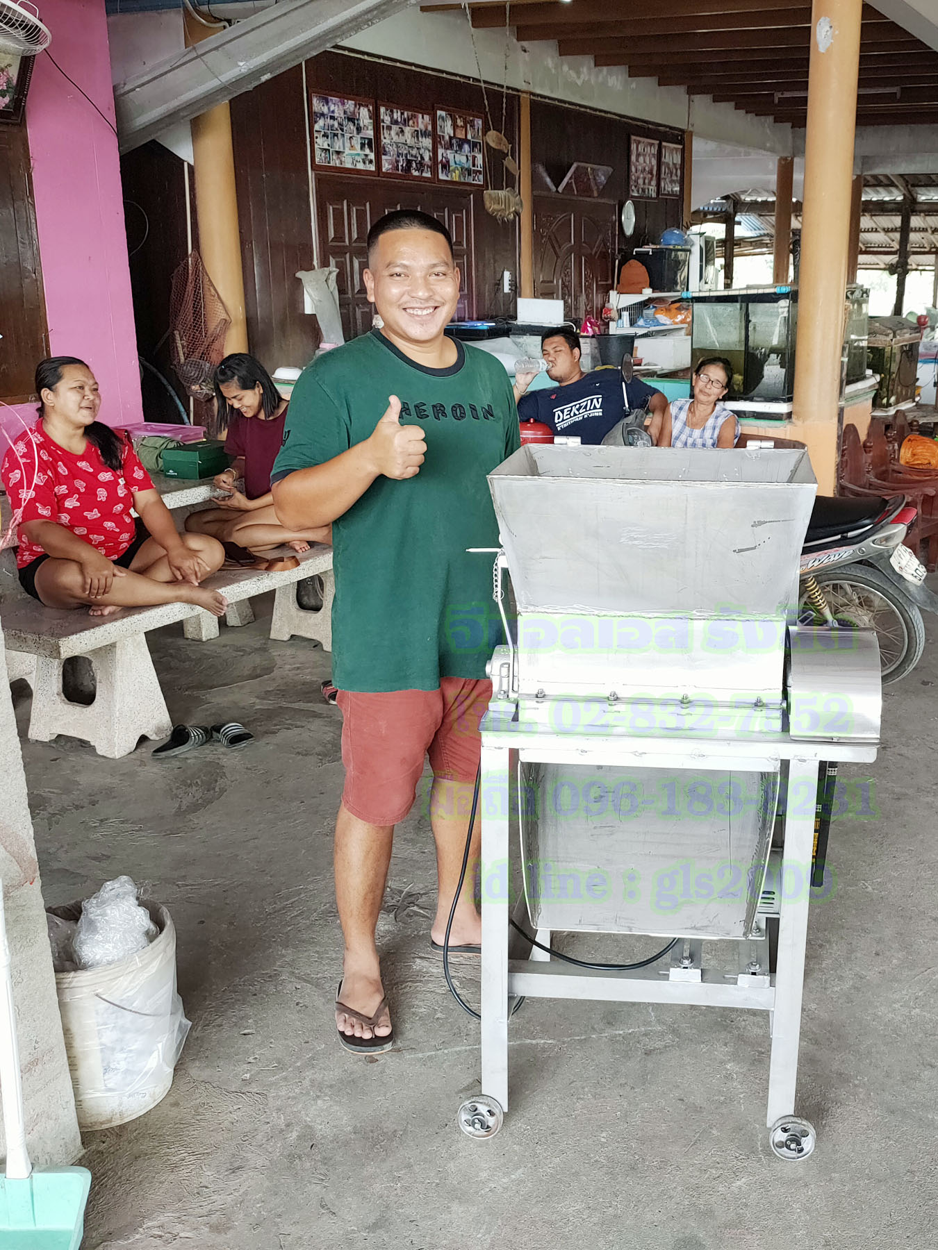 เครื่องโม่แข็งสแตนเลส2กั๊กมอเตอร์3แรง