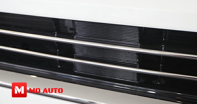 คิ้วช่องลมหน้าด้านบน VELLFIRE 2018