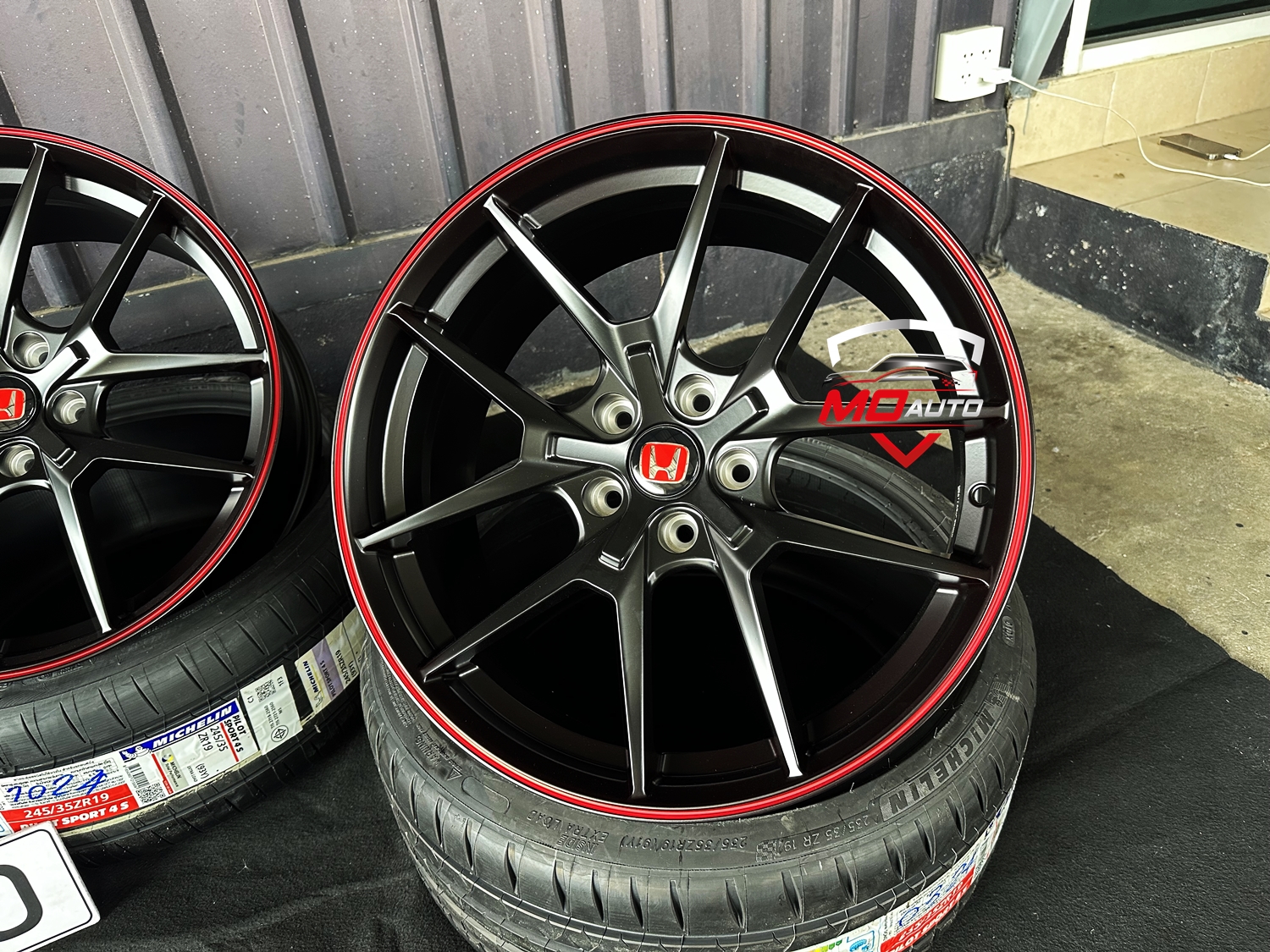 ชุดล้อ FORGED ทรง TYPE-R CIVIC FE