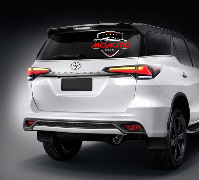 โคมไฟท้าย ทรง Lexus Style New Fortuner 2016-2021