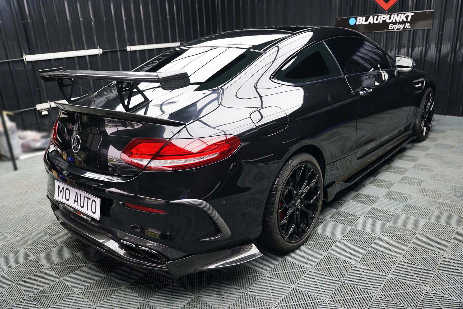 Diffuser PSM คาร์บอนแท้ สำหรับ C Coupe W205 C200 C250