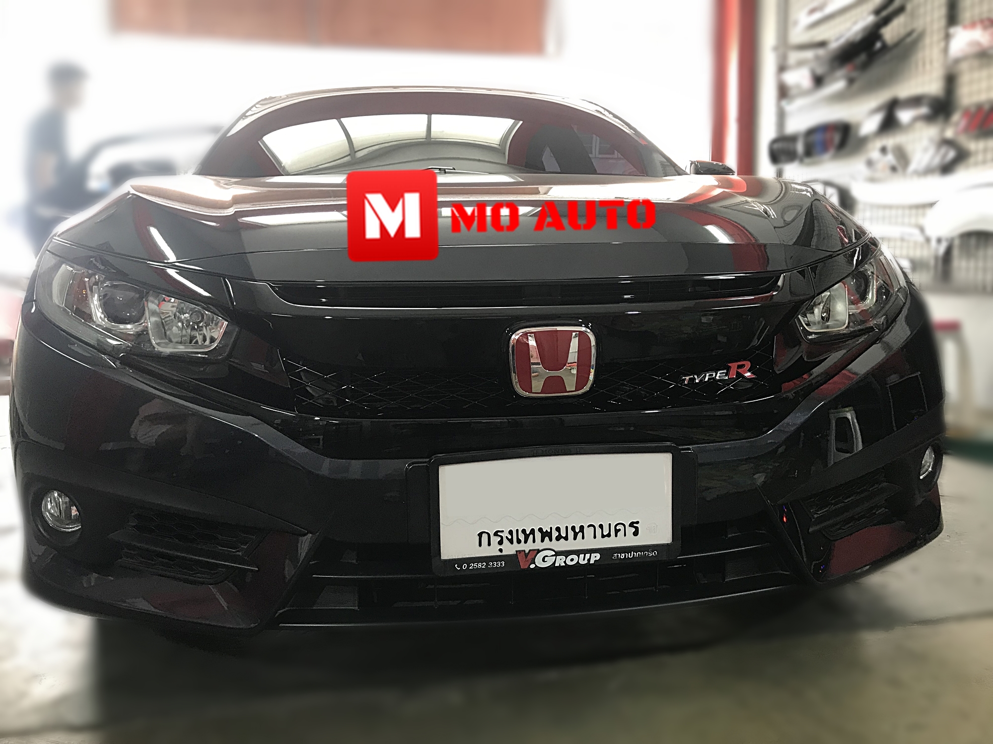 กระจังหน้าทรง TYPE-R สำหรับ CIVIC FC / FK 2016-2018 เท่านั้น