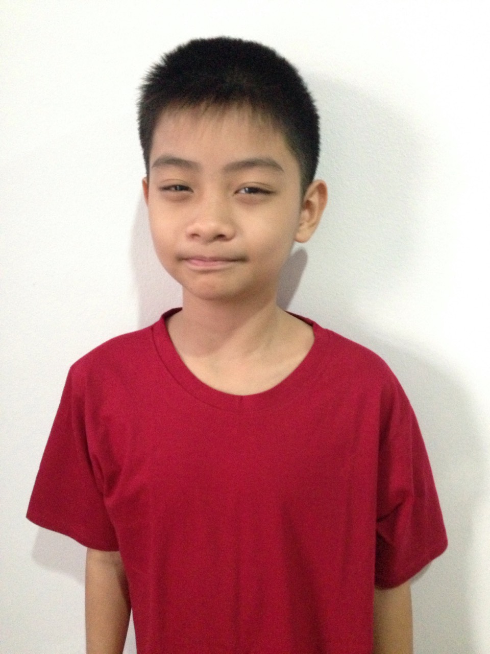 เสื้อเด็ก M สีแดงเลือดหมู