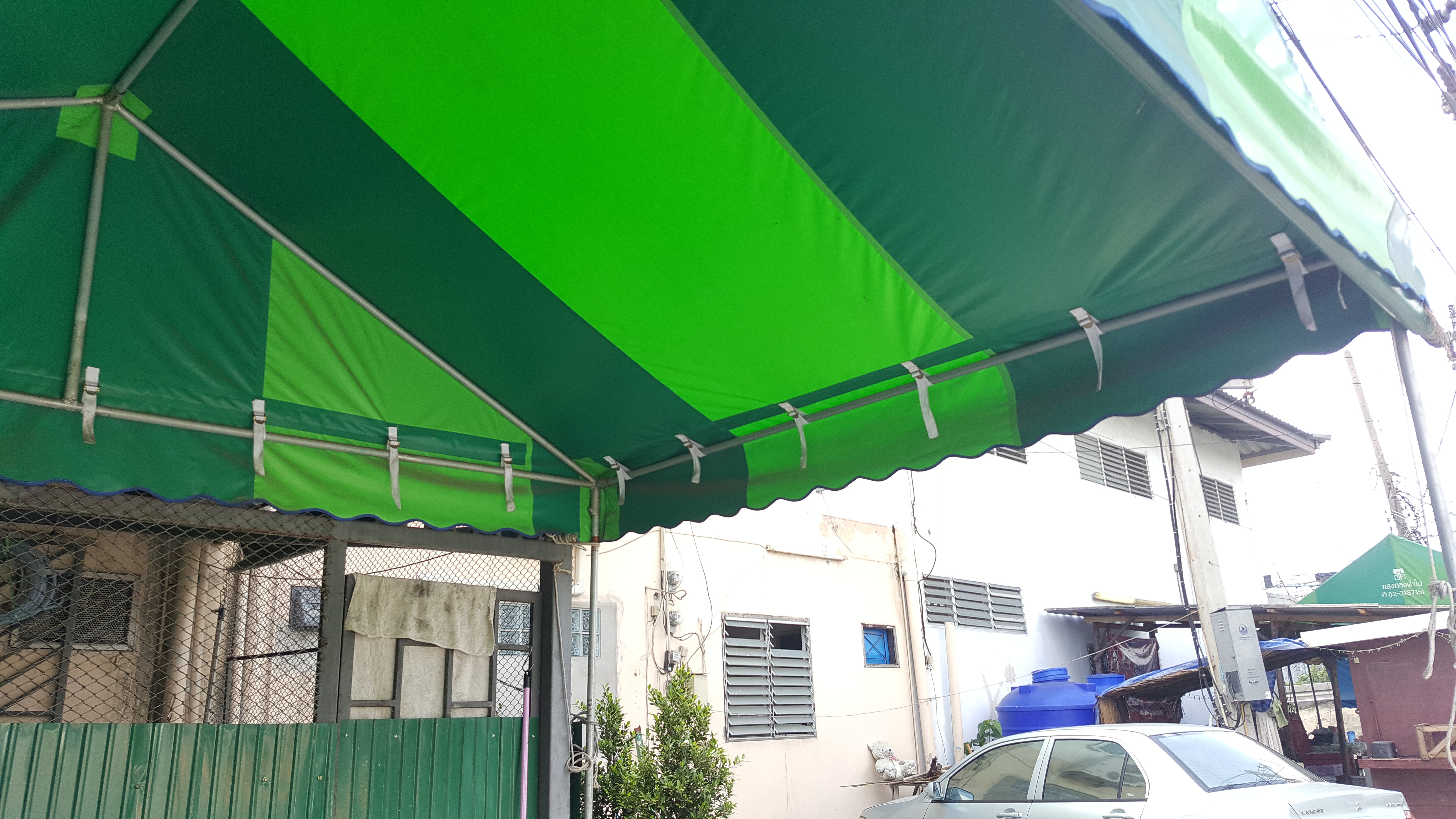 เต็นท์จั่ว ขนาด กว้าง2เมตร x ยาว4เมตร x สูง2.5เมตร เต็นท์เช่า เต็นท์ผ้าใบทรงจั่ว เต็นท์ทรงจั่ว เต็นท์จอดรถ เต็นท์จัดงาน เต็นท์งานวัด เต็นท์วัด