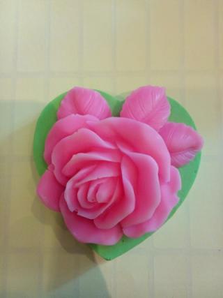 แม่พิมพ์สบู่ รูปดอกกุหลาบ (80 g) 7*6.9*3 cm