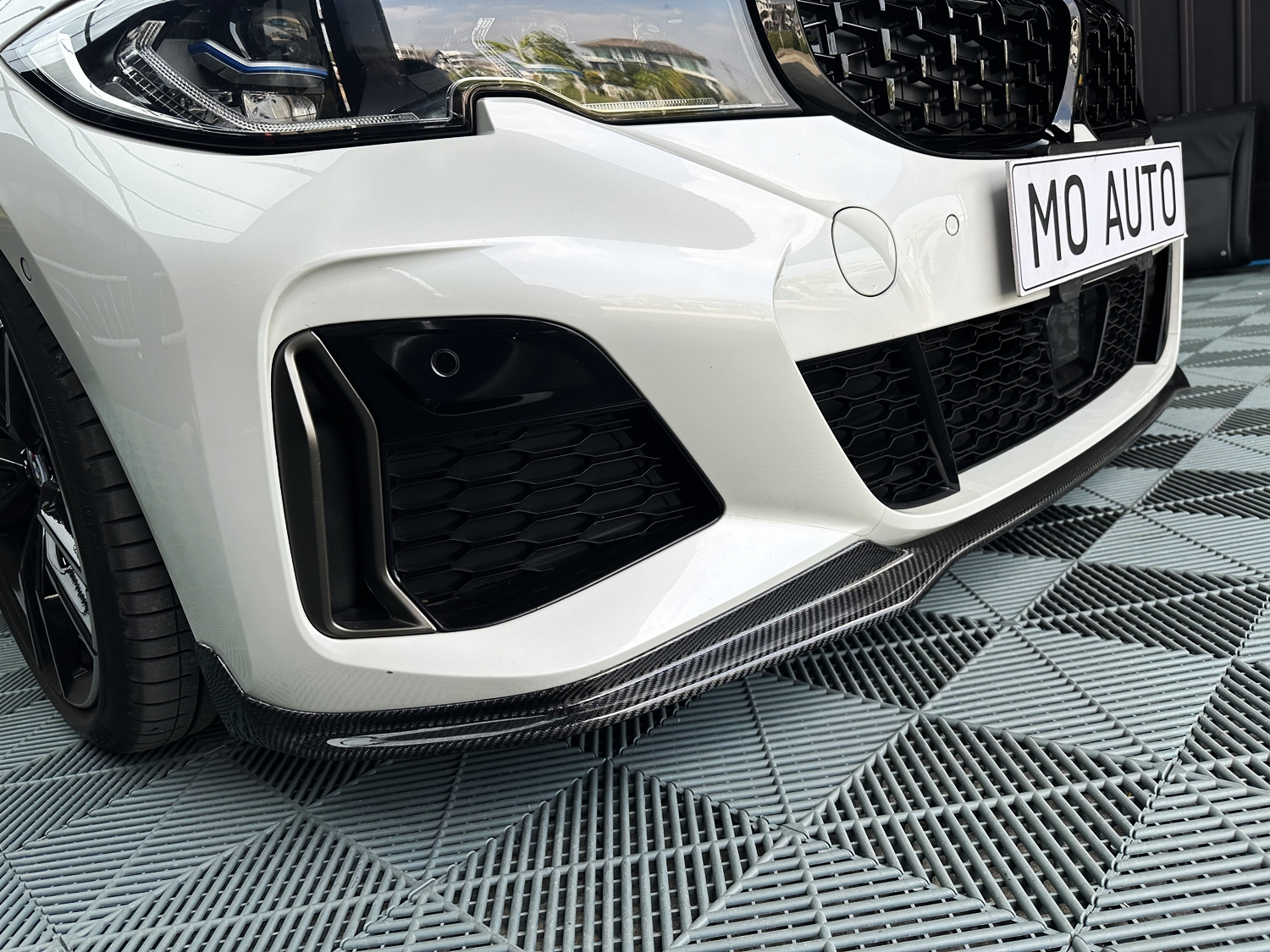 ลิ้นหน้า BMW G20 ทรง MP2