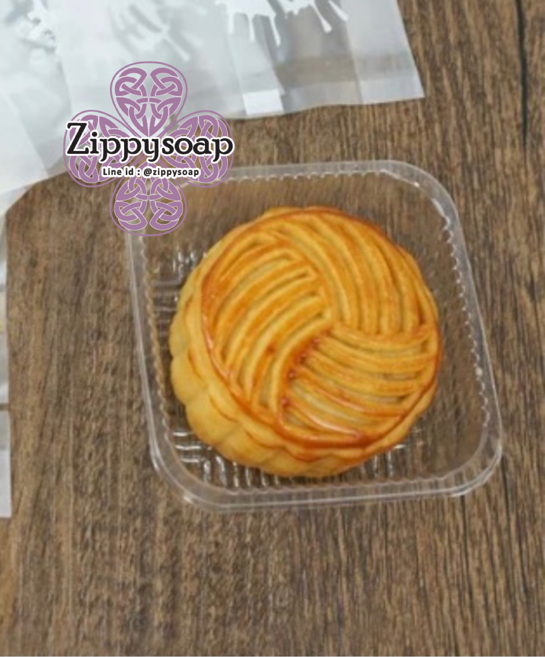 ถาดพลาสติกรองขนม 7*5*2.5 cm 100 ชิ้น 005117