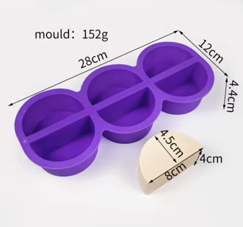 แม่พิมพ์ซิลิโคนวงกลมผ่าครึ่ง 4.5*8*4 cm 120 g 008081