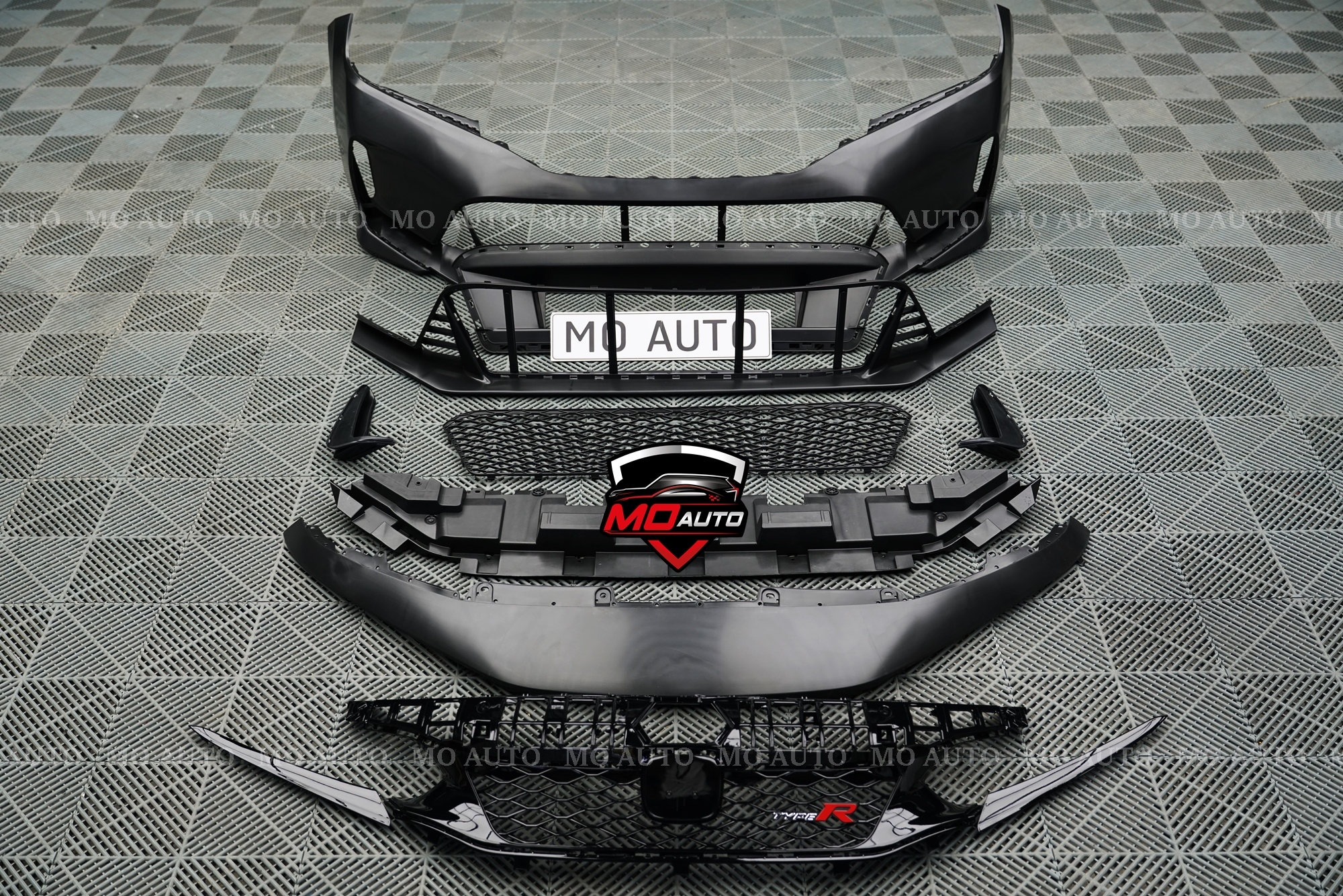 ชุดแต่งกันชนหน้า ทรง TYPE-R สำหรับ CIVIC FE