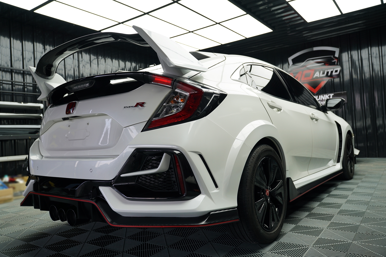 ชุดแต่ง CIVIC TYPE-R FK8 Wide BodyKit 1:1 สำหรับ HATCHBACK 2016-2021