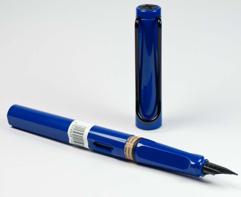 Lamy Safari fountain pens Sky Blue with black clip