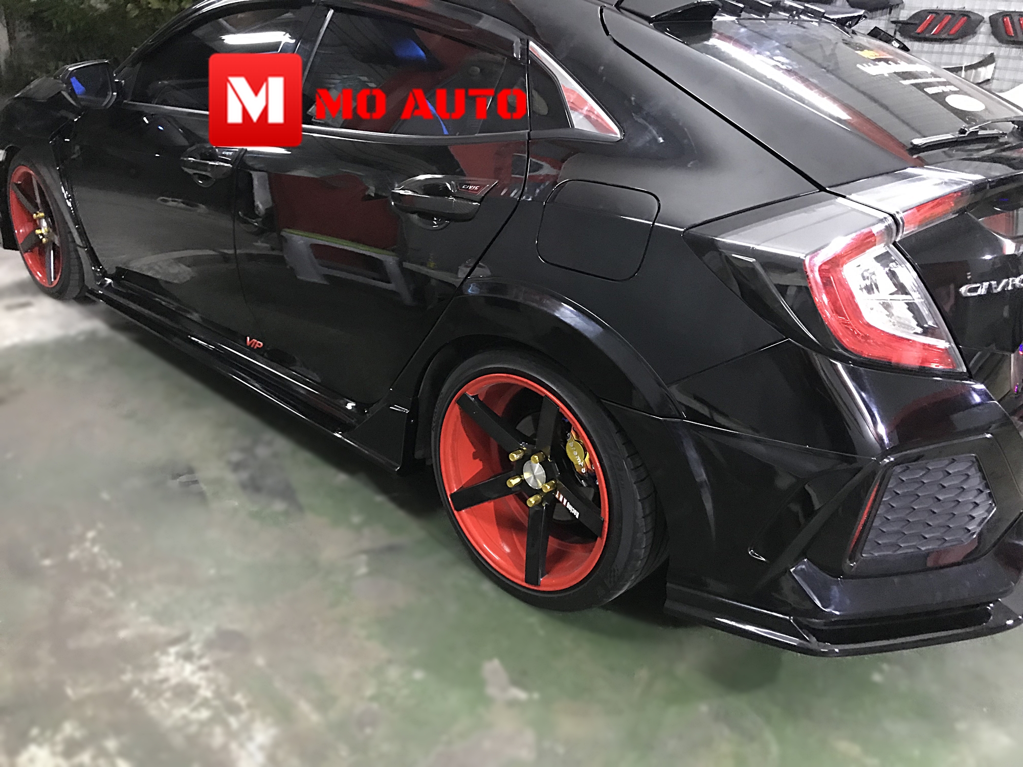ชุดแต่ง TYPE-R CIVIC FK Hatchback แบบสวมทับ