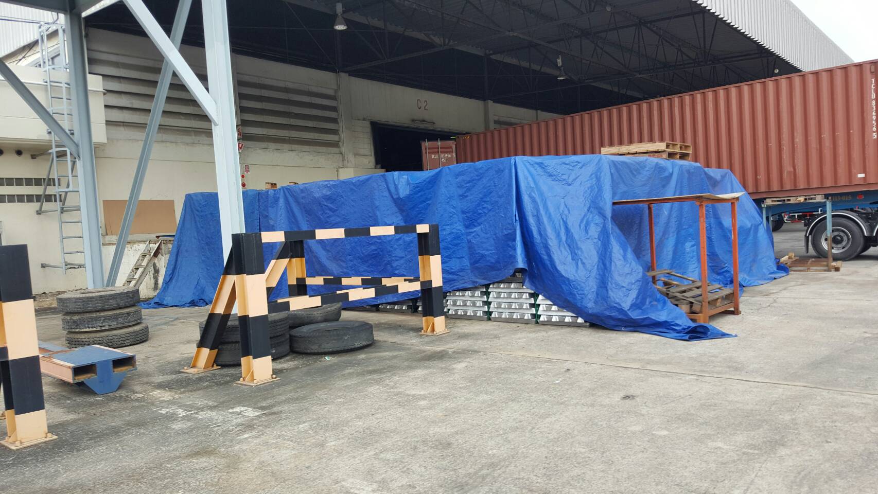 mkp ผ้าใบ เต็นท์ ผ้าใบ เคลือบ2ด้าน ขนาดกว้าง 2หลา x ยาว 2เมตร ผ้าใบคลุมสินค้า ผ้าใบsuper ผ้าใบกันฝน ผ้าใบกันแดด ผ้าใบรถบรรทุก น้ำหนักเบา 2y x 2m