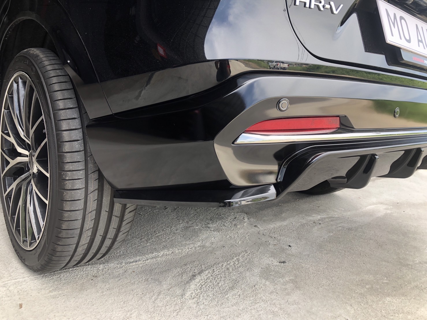 ลิ้นสเกิร์ต หน้า-หลัง ดำเงา HR-V 2022-2025