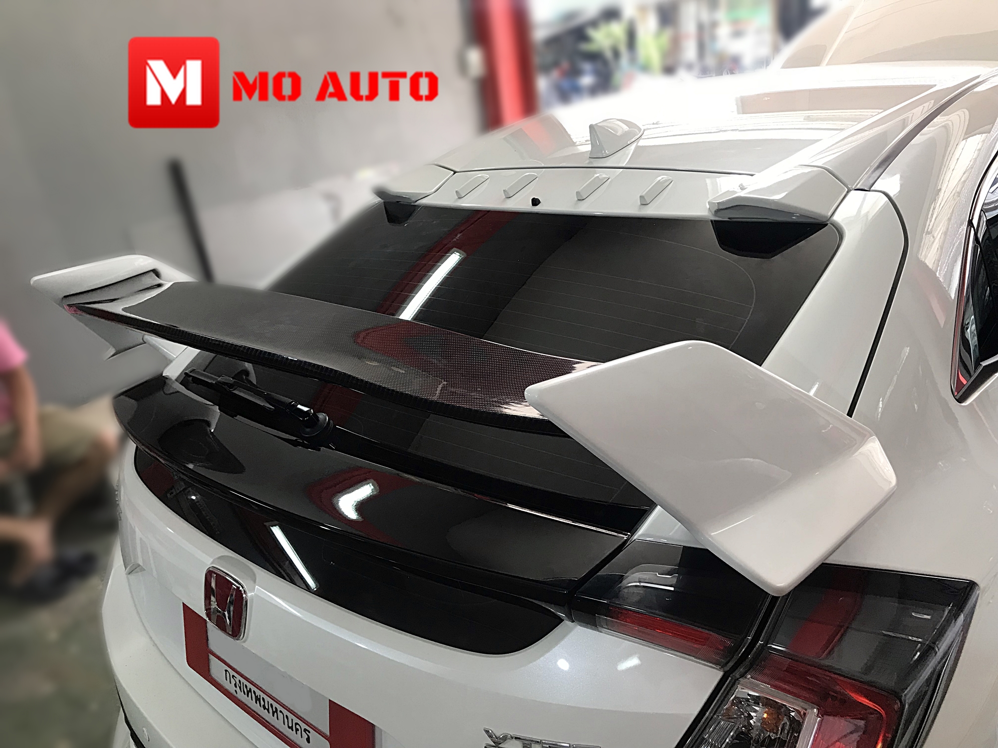 ชุดแต่ง TYPE-R CIVIC FK Hatchback แบบสวมทับ