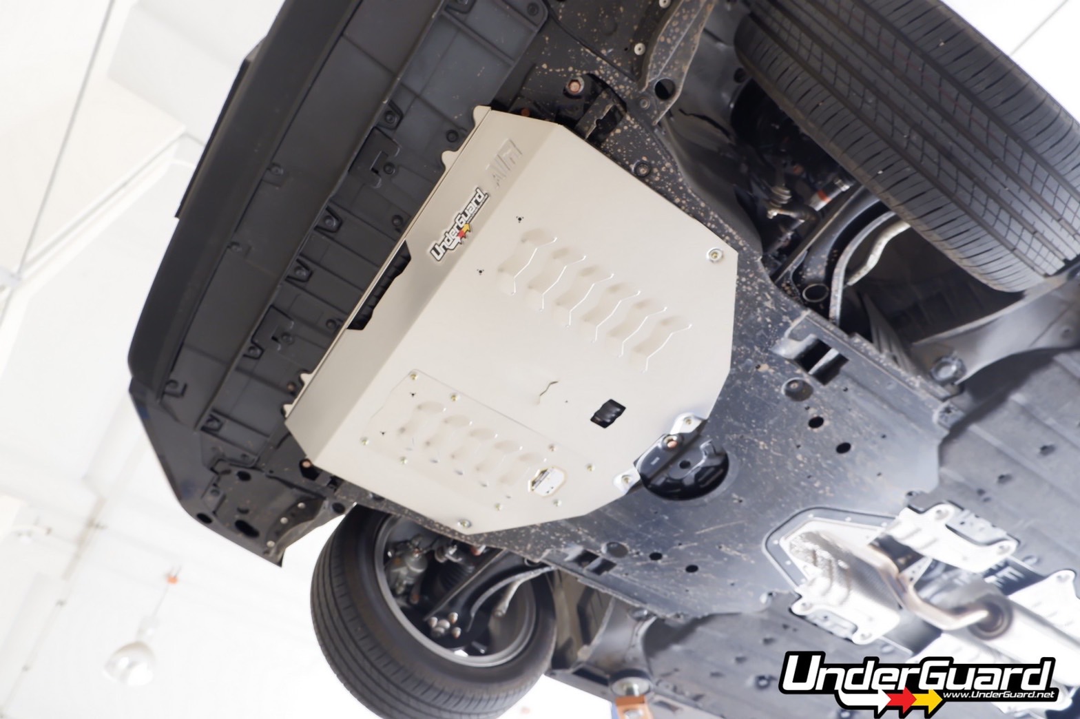 แผ่นปิดกันกระแทกใต้ห้องเครื่อง อันเดอร์การ์ด ( UnderGuard ) CIVIC FE