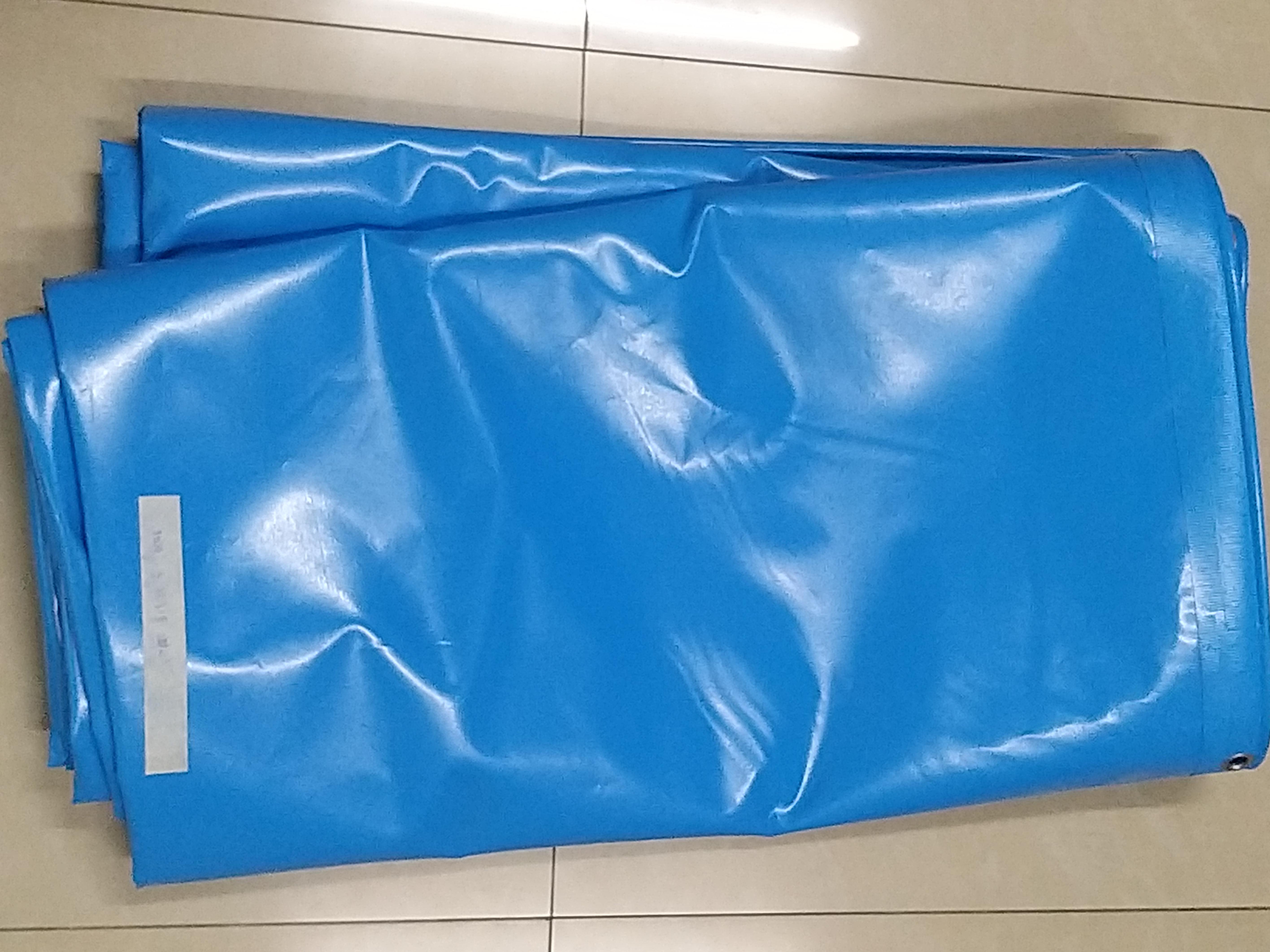 ผ้าใบกันฝน ขนาดกว้าง 7m x ยาว 6m ผ้าใบคลุมสินค้า ผ้าใบกันน้ำ ผ้าใบกันแดด ผ้าใบคูนิล่อน ผ้าใบรถระบะ ผ้าใบคลุมรถสิบล้อ ผ้าใบกูบรถไฟ ผ้าใบรถบรรทุก kunilon อย่างดี