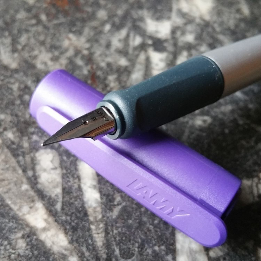 LAMY nexx violet Limited Edition Fountain pen