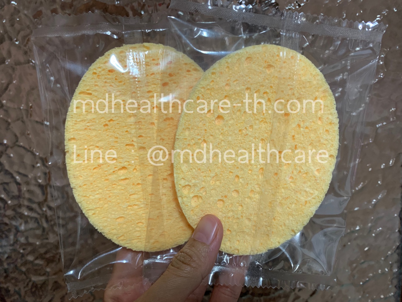 (1ชิ้น)ฟองน้ำล้างหน้า ขัดหน้า ขัดสิวเสี้ยน ขนาด11*8.5cm หนา1cm.