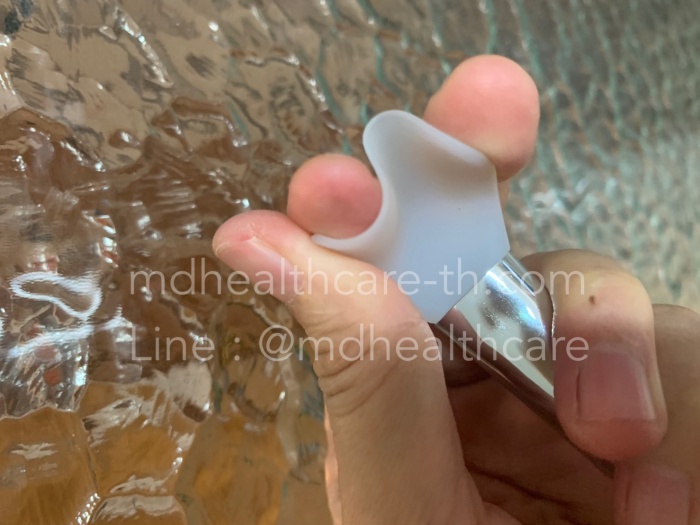 แปรงมาร์คหน้า ซิลิโคน (นูนกลาง/ด้ามสีขาว)**แปรงอ่อนนุ่มมาก เกรดพรีเมี่ยมA