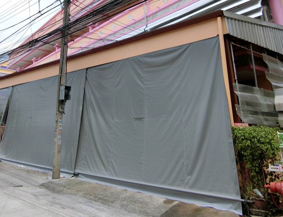 ผ้าใบชักรอก กว้าง 6เมตร สูง 5มตร (ไม่รวมเสาค้ำ) กันสาดผ้าใบ ชักรอกผ้าใบ ผ้าใบม้วนขึ้นลง ผ้าใบม้วนเก็บได้ ผ้าใบตลาดนัด มีทุกสี 6m x 5m