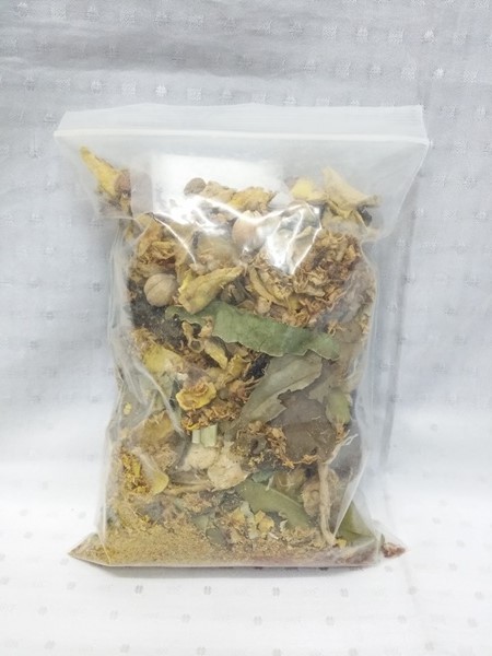 สมุนไพร "อบตัว" ชนิดอบแห้ง บรรจุถุงๆ ละ 180 กรัม