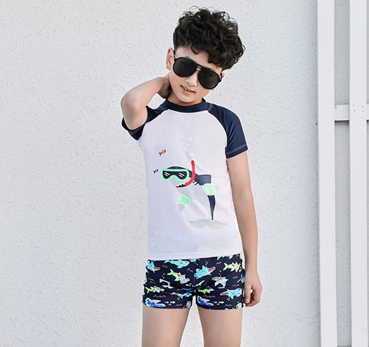 ชุดว่ายน้ำ ลายฉลาม ไซส์ 2XL