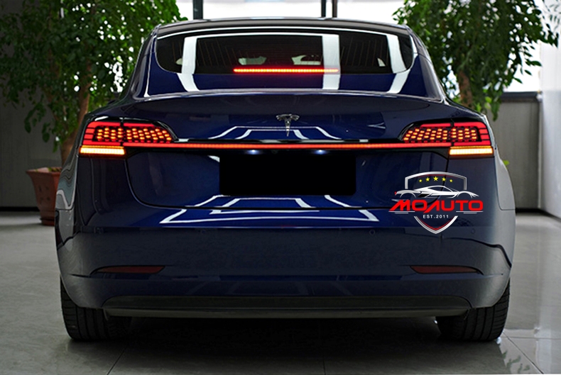 ชุดไฟท้าย FULL LED ทรง Y-Style Tesra Model Y