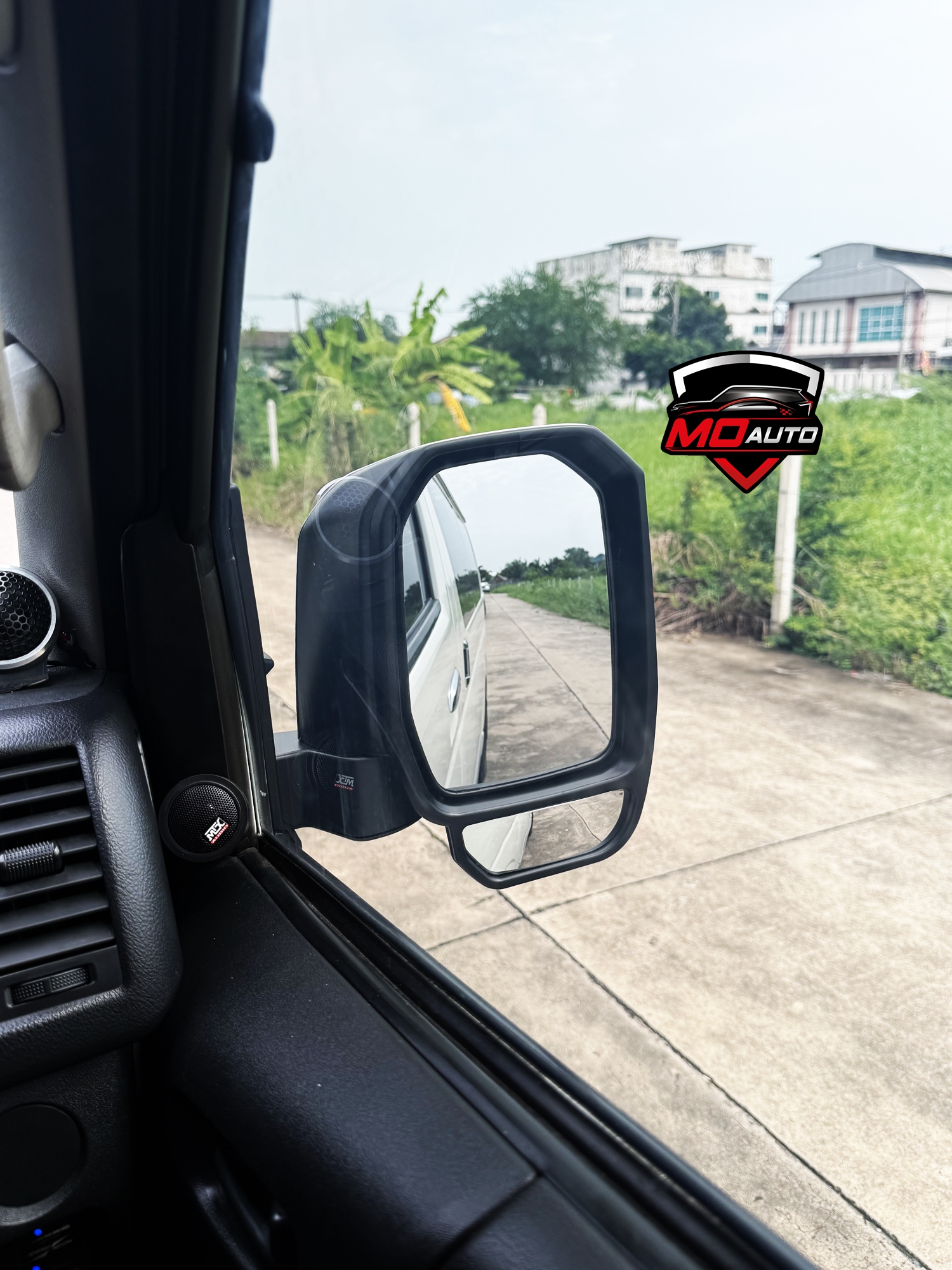 กระจกมองข้างรถตู้ ทรง Majesty สำหรับ Hiace 200 / COMMUTER / VENTURY