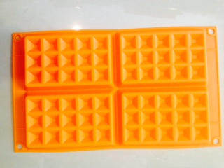 แม่พิมพ์ รูปwaffle ขนาด 13x8x1.6cm