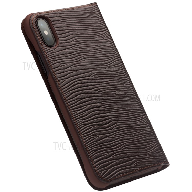 Case iPhone X, iPhone XS # Pre-Order * QIALINO เคสนี้ผลิตจากหนังวัวคุณภาพสูงพร้อมพื้นผิวลายริ้วแฟชั่น *