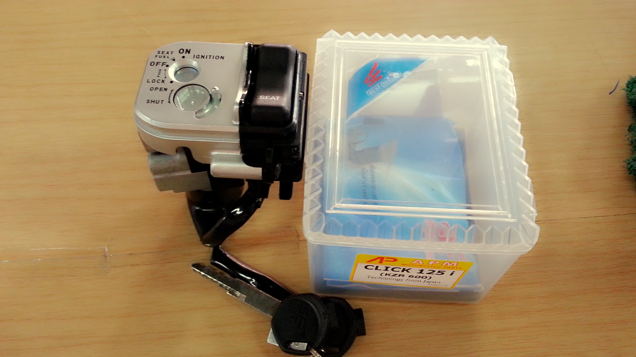สวิทช์กุญแจ CLICK125 I 2012