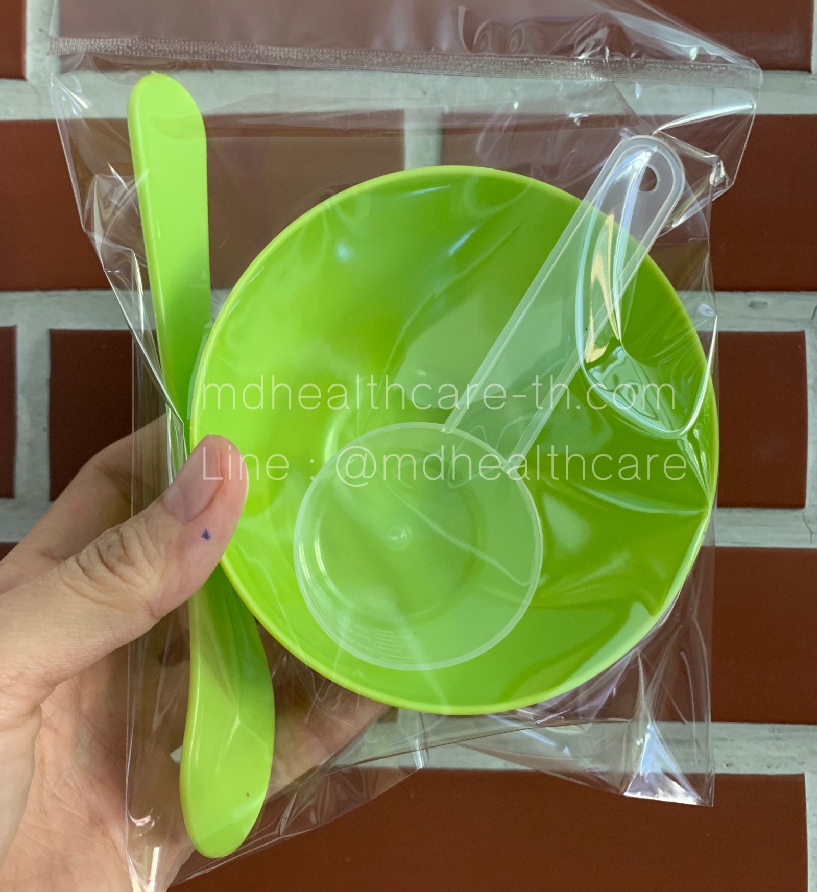 1ชุด ถ้วยผสมมาร์คพลาสติกPEยืดหยุ่น ขนาดกลาง 10*6cm. ขนาดM(250ml.)