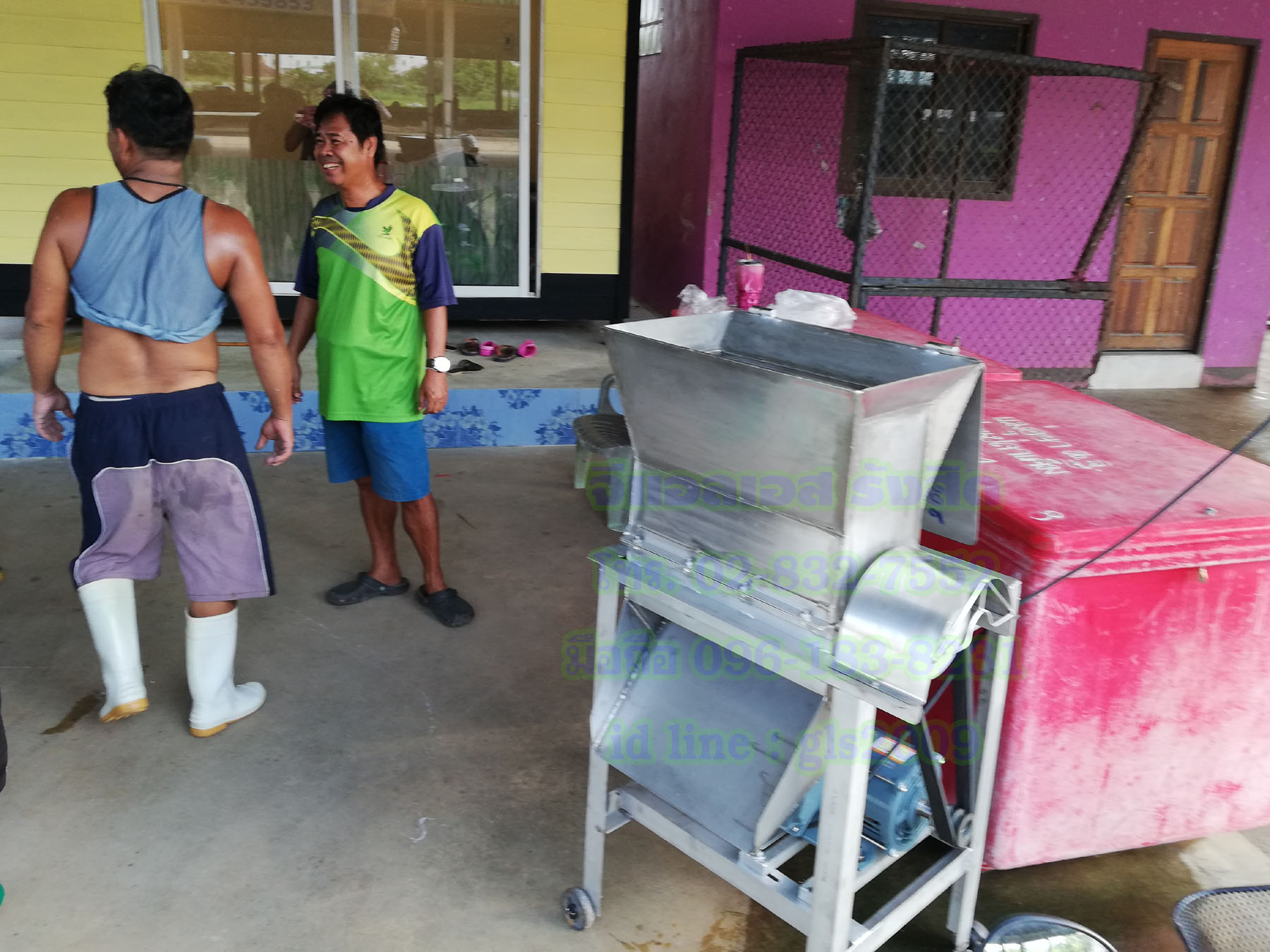 เครื่องโม่แข็งสแตนเลส2กั๊กมอเตอร์3แรง